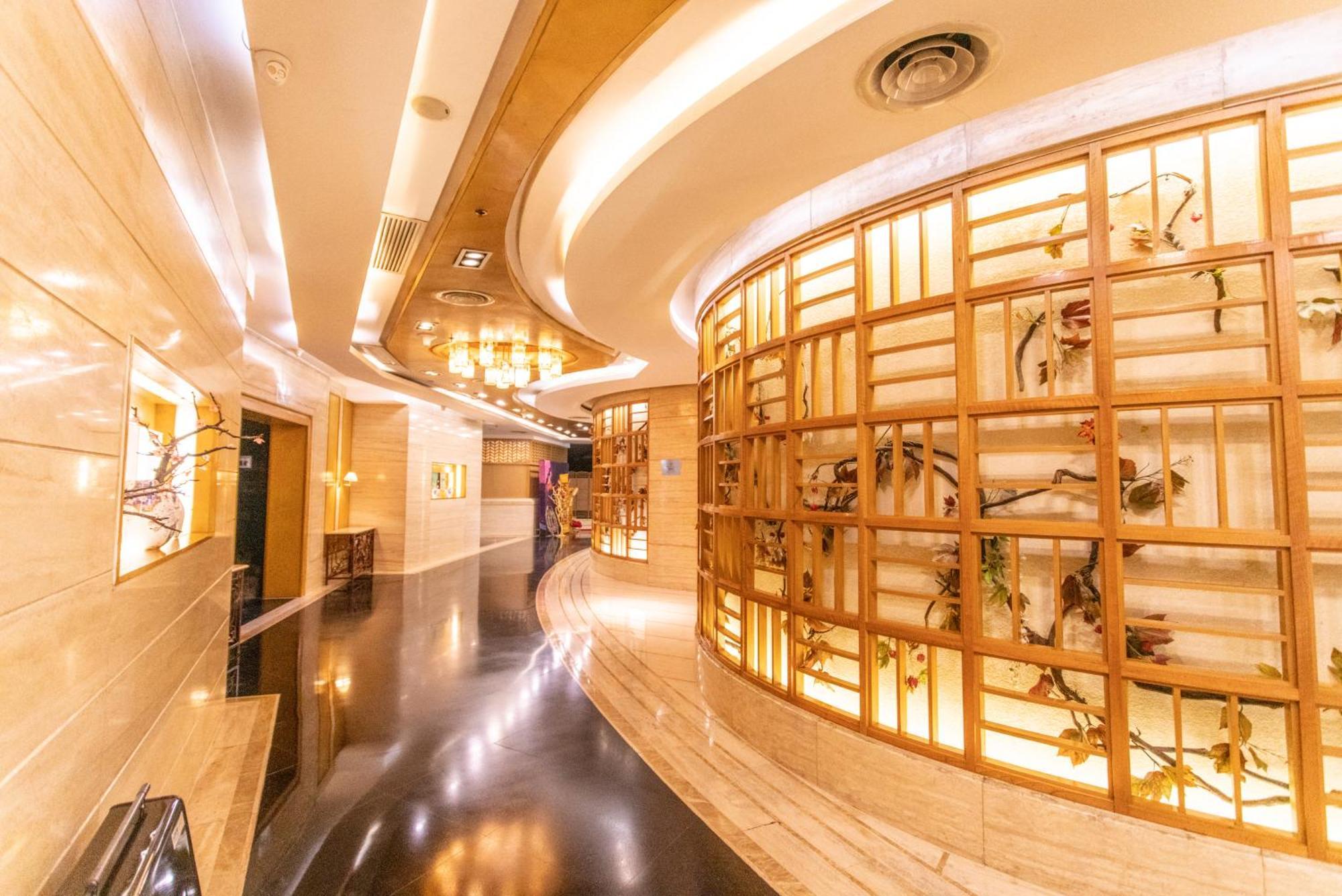 Header Baotou Hotel Buitenkant foto
