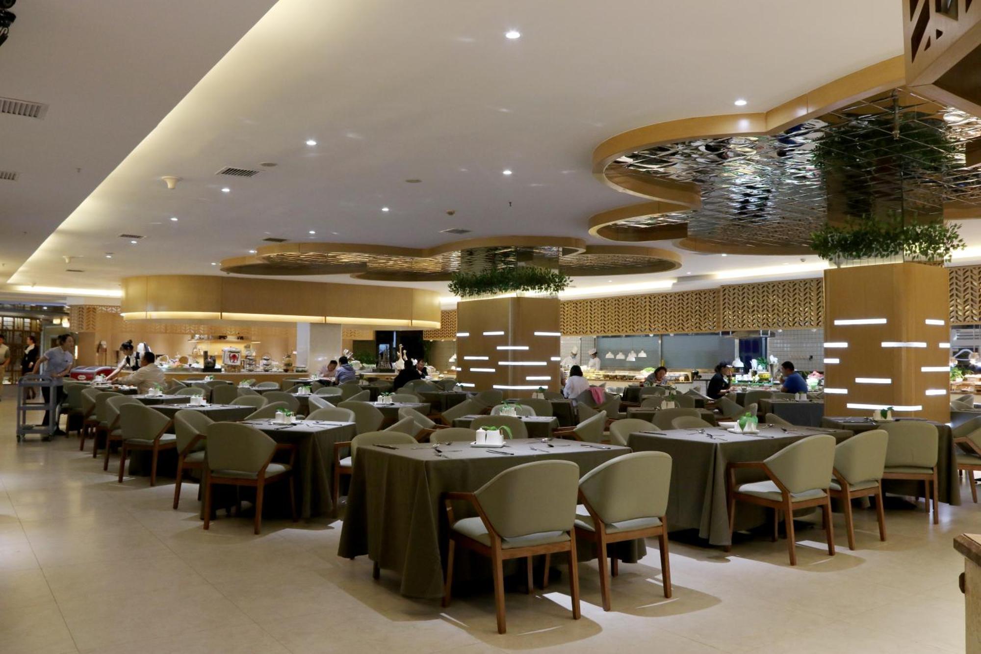 Header Baotou Hotel Buitenkant foto